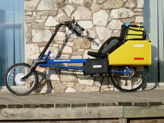Power-assisted Bacchetta Agio with panniers